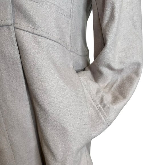 Women's Jones New York Coat - Picture 7 of 10